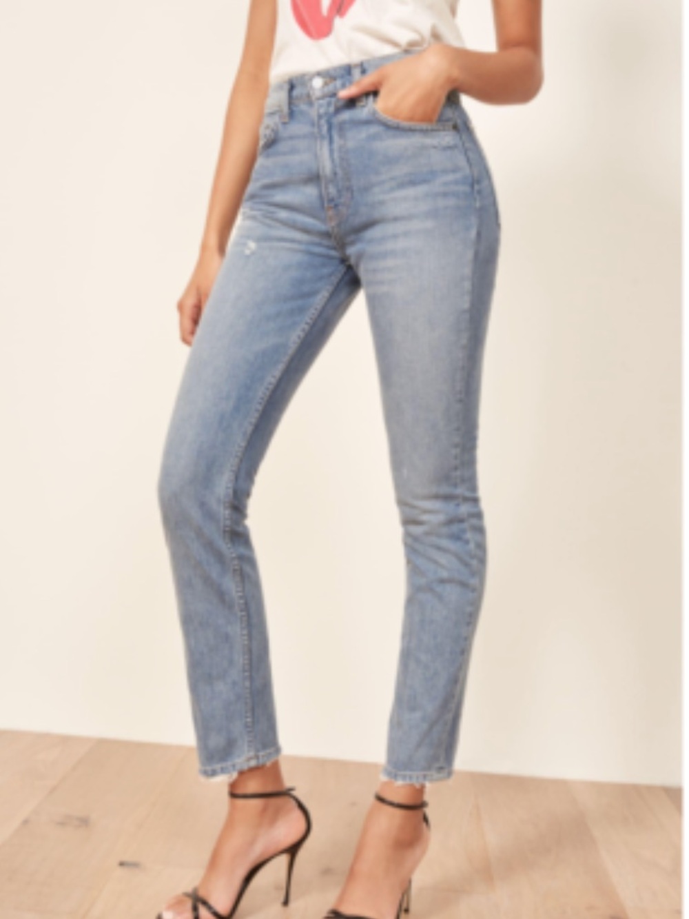 Reformation Julia High Crop Straight Leg Jean in Skye Size 29